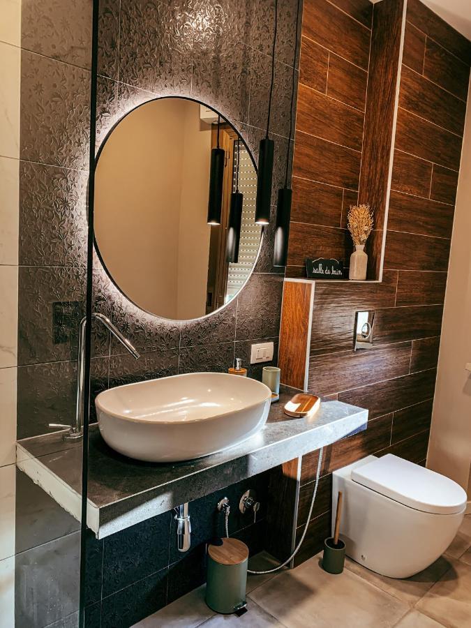 B&B Salus Civico 23 Ρέτζιο Εμίλια Εξωτερικό φωτογραφία