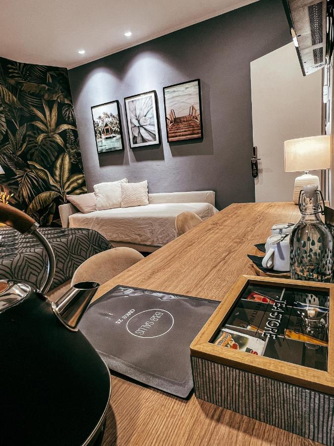 B&B Salus Civico 23 Ρέτζιο Εμίλια Εξωτερικό φωτογραφία