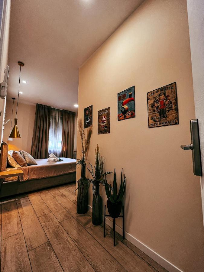 B&B Salus Civico 23 Ρέτζιο Εμίλια Εξωτερικό φωτογραφία